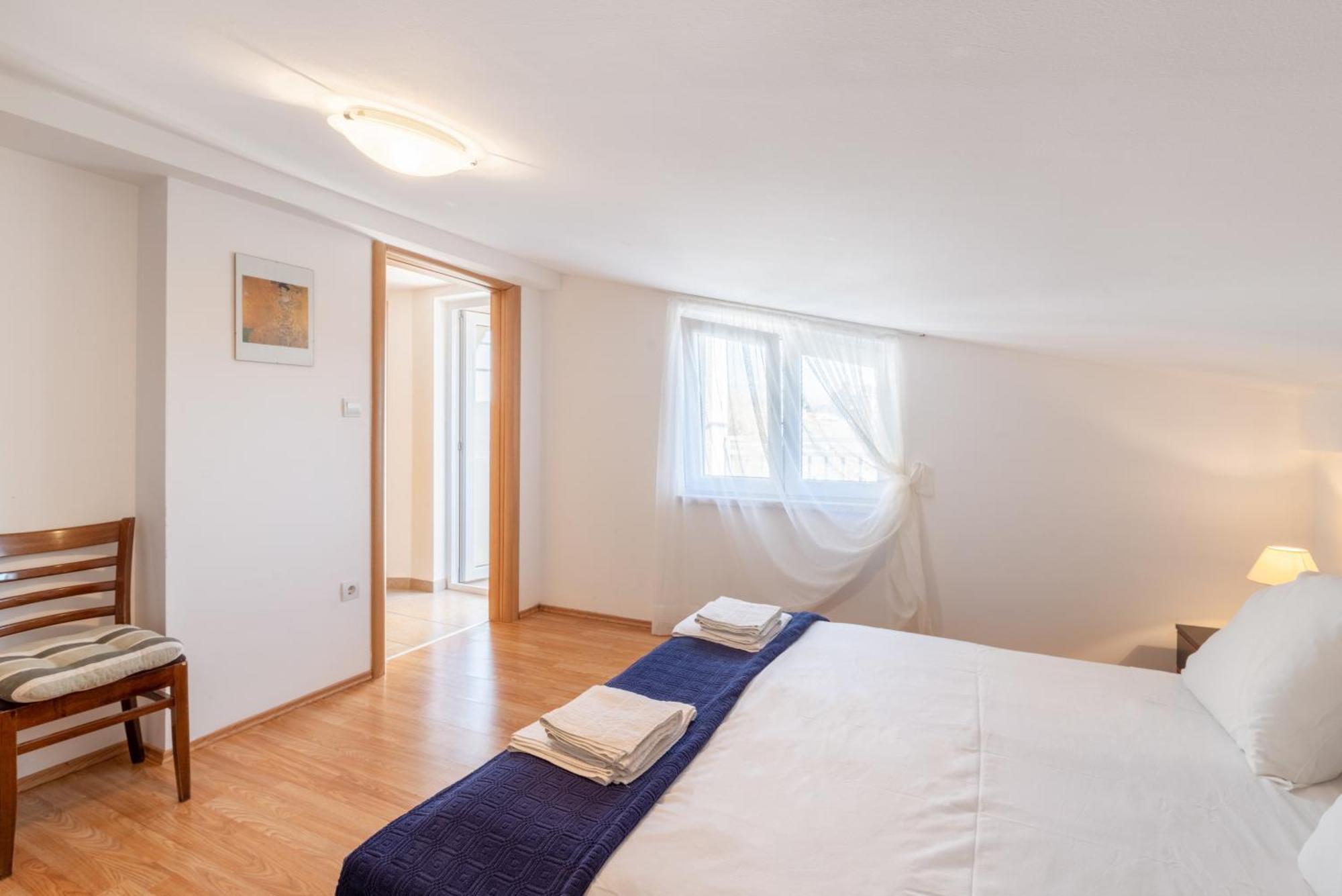 Apartments With A Parking Space Lopar, Rab - 14070 Pokoj fotografie